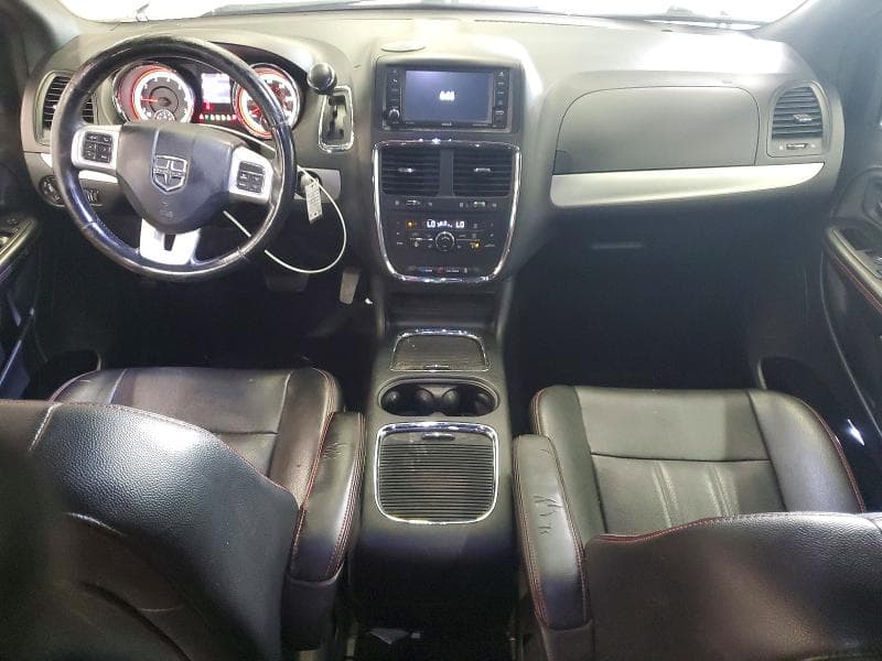 2018 DODGE GRAND CARAVAN GT 8