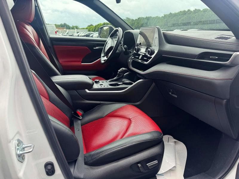 2024 TOYOTA HIGHLANDER XSE XSE 11