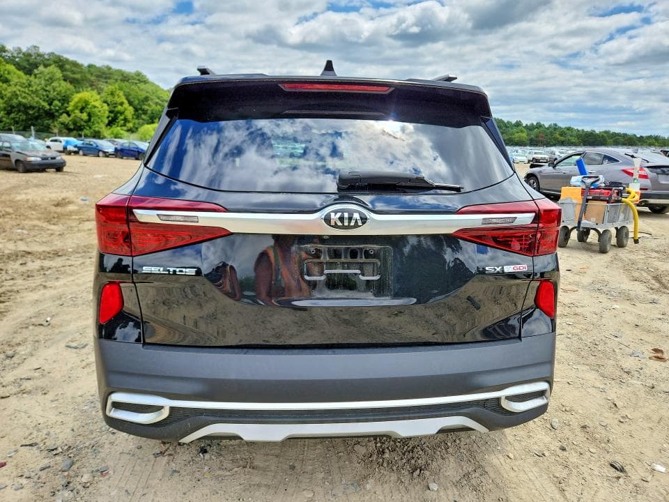 2021 KIA SELTOS SX 6