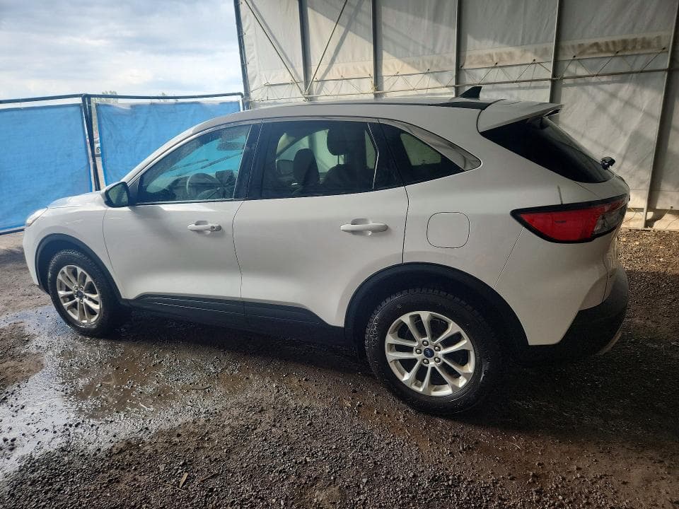 2021 FORD ESCAPE SE 2