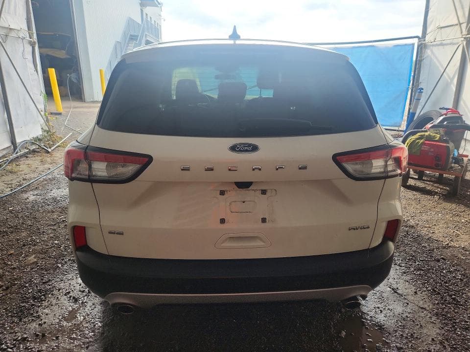 2021 FORD ESCAPE SE 6