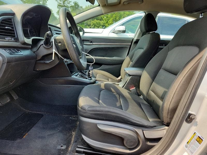 2018 HYUNDAI ELANTRA SE 7