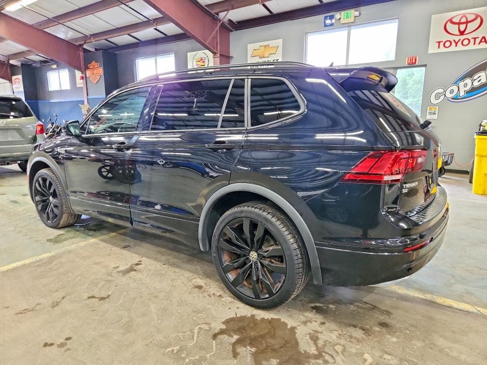 2021 VOLKSWAGEN TIGUAN SE 2