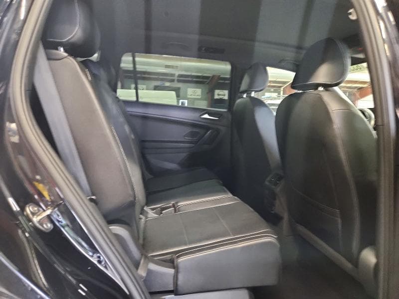 2021 VOLKSWAGEN TIGUAN SE 11