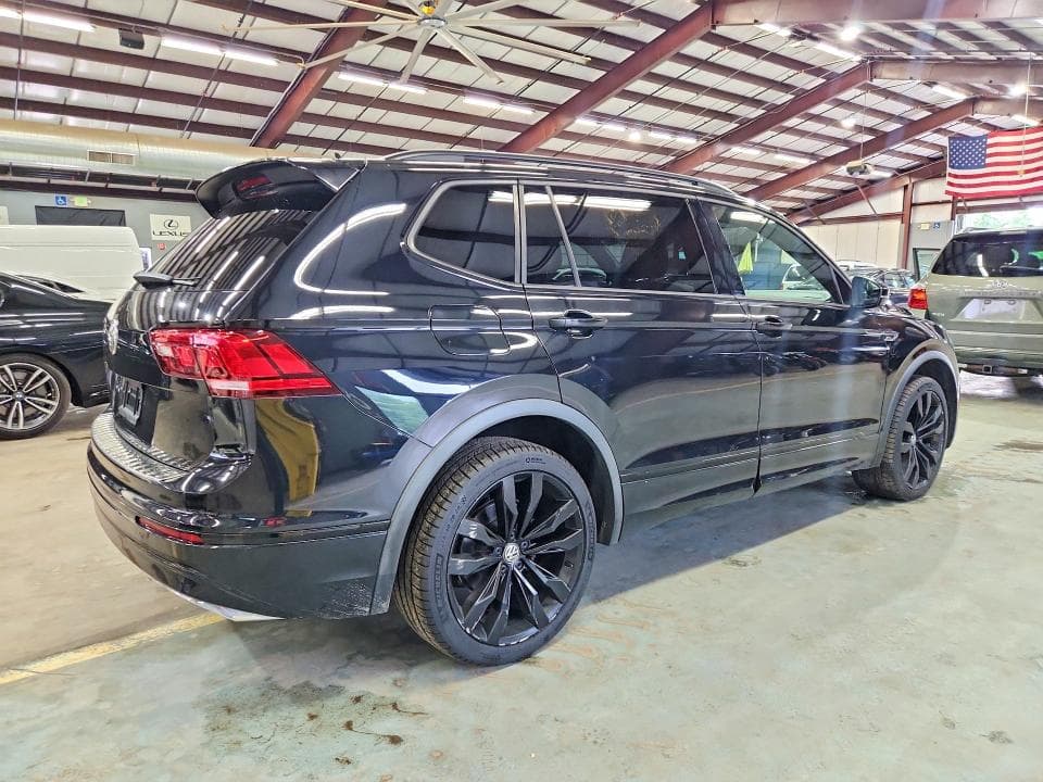 2021 VOLKSWAGEN TIGUAN SE 3