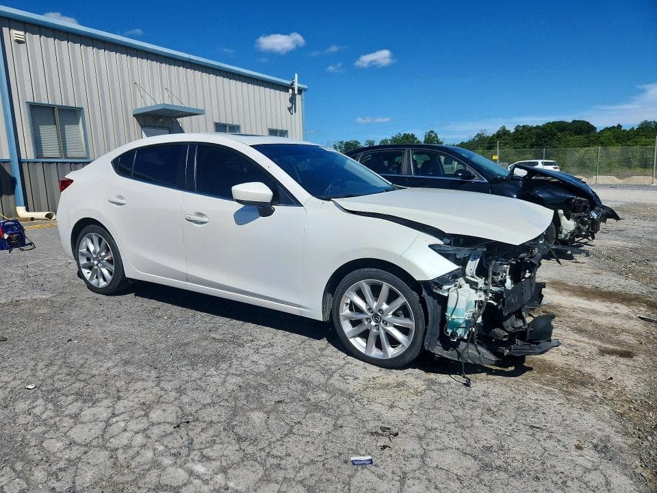 2017 MAZDA 3 TOURING 4
