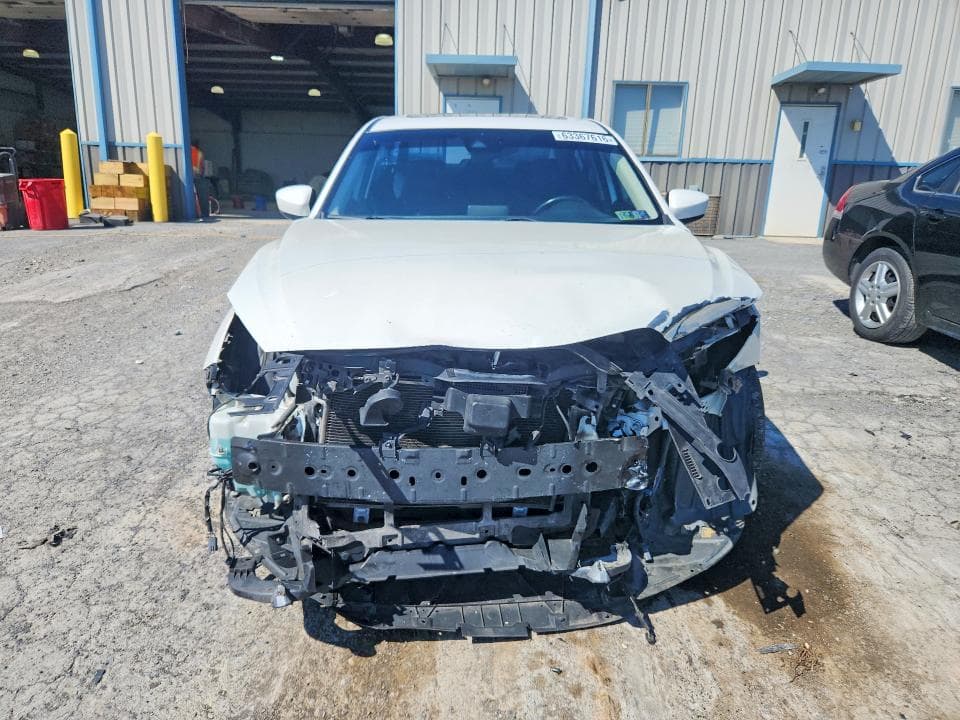 2017 MAZDA 3 TOURING 5