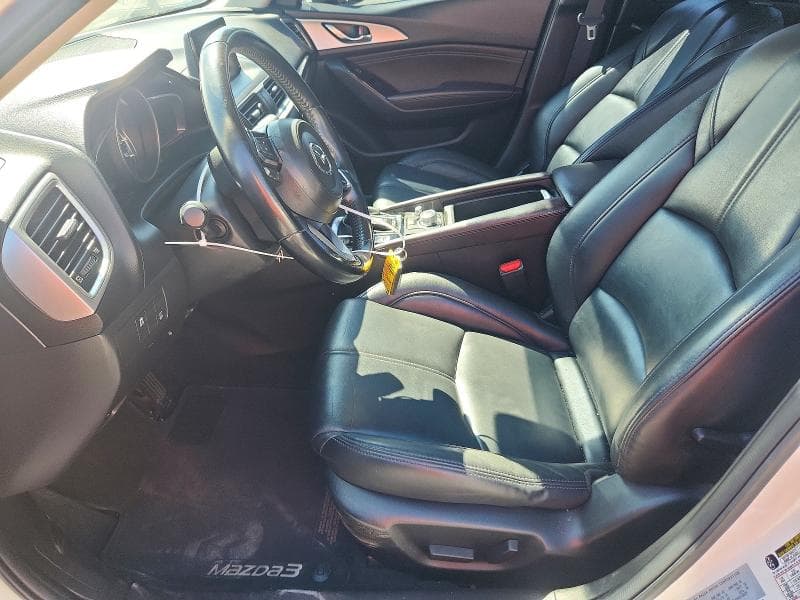 2017 MAZDA 3 TOURING 7