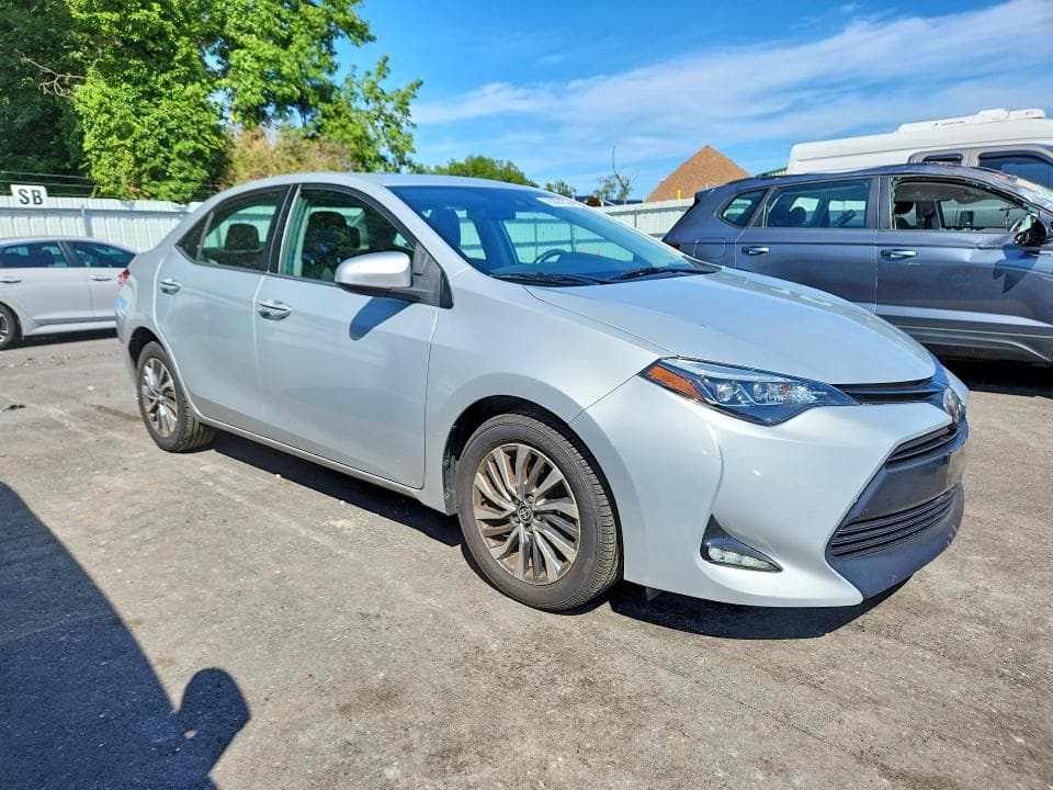 2019 TOYOTA COROLLA XLE 4