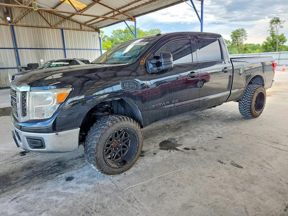 2017 NISSAN TITAN XD SV - 1