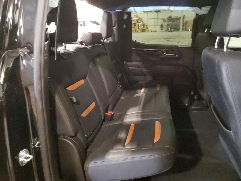 2023 GMC SIERRA K1500 AT4 10