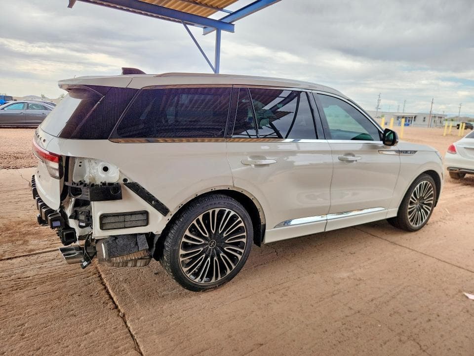 2025 LINCOLN AVIATOR BLACK LABEL 3