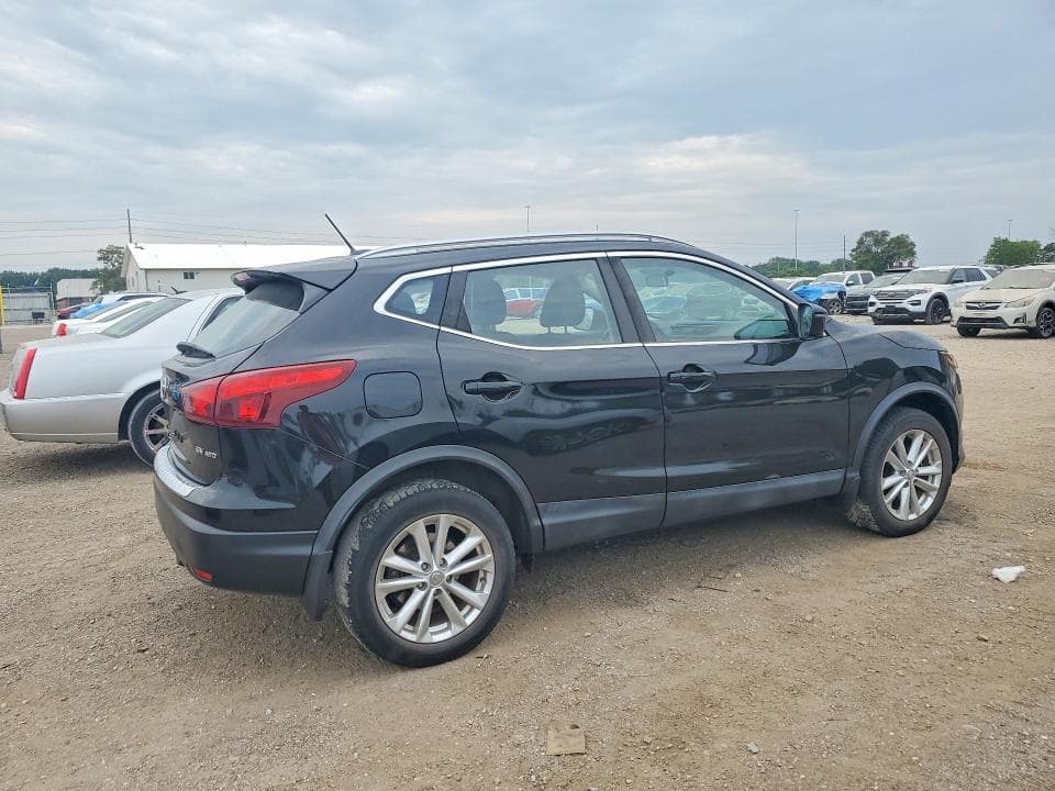 2017 NISSAN ROGUE SPORT SV 3