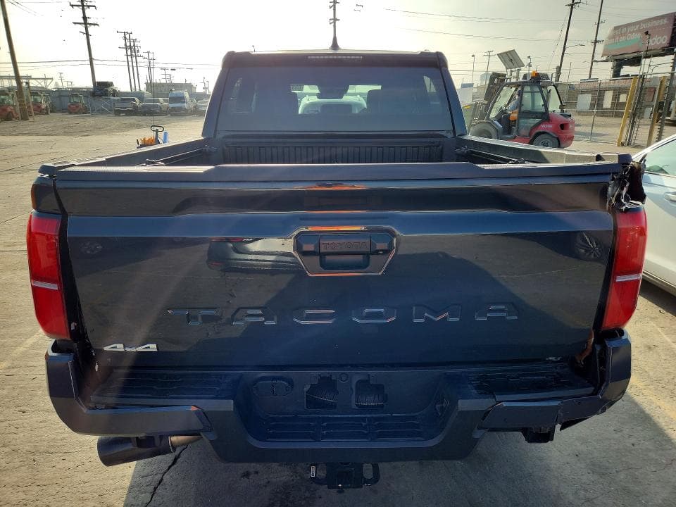 2025 TOYOTA TACOMA SR5 6