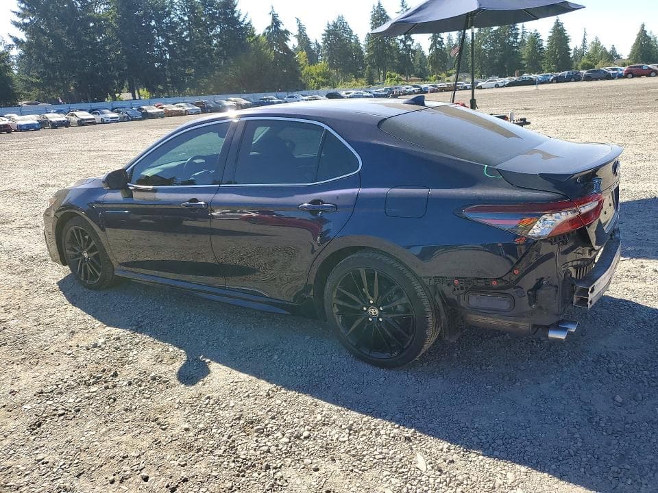 2022 TOYOTA CAMRY XSE 2