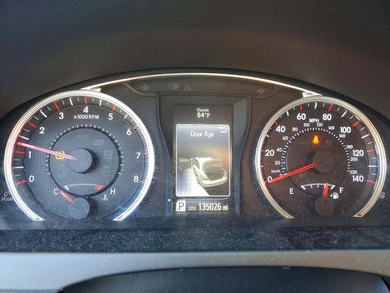 2017 TOYOTA CAMRY SE 9
