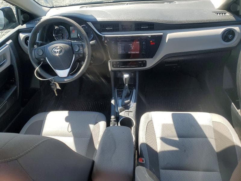 2018 TOYOTA COROLLA LE 8