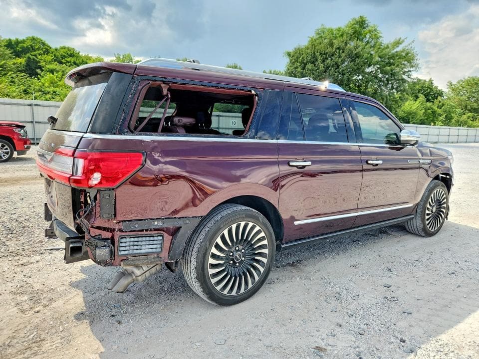 2018 LINCOLN NAVIGATOR L BLACK LABEL 3
