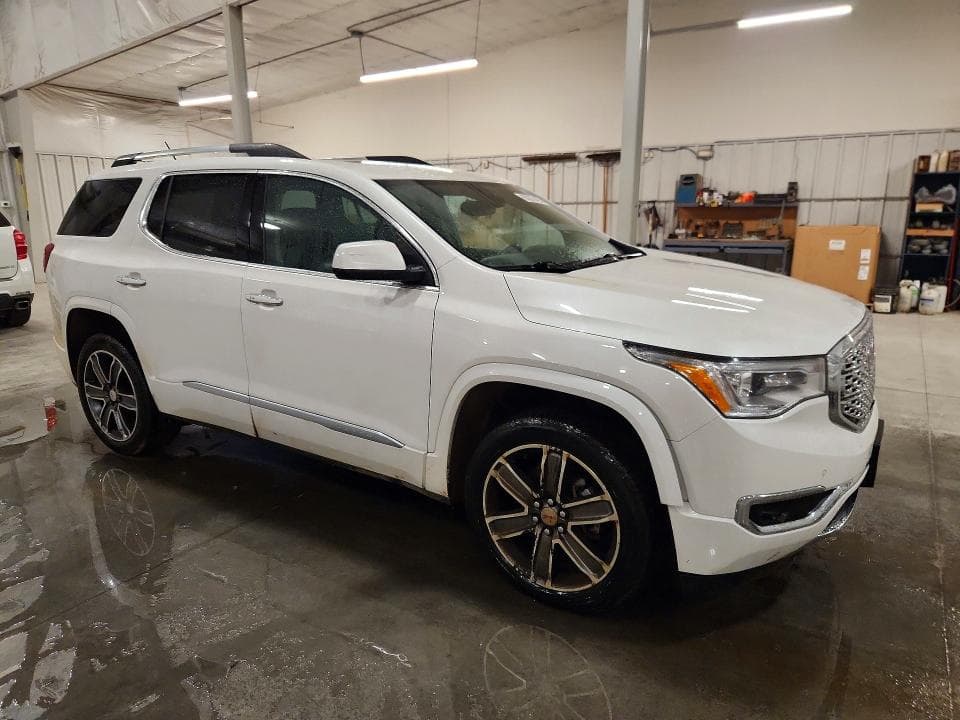 2017 GMC ACADIA DENALI 4