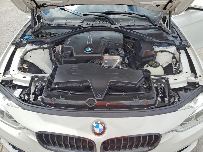 2018 BMW 320 I 11