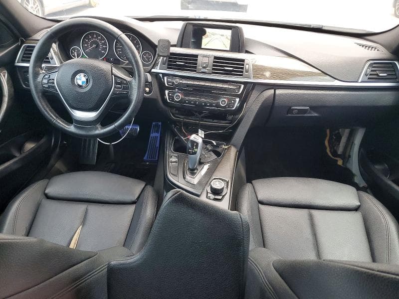 2018 BMW 320 I 8