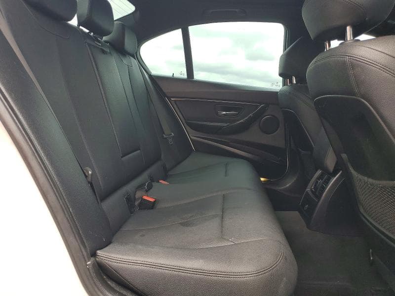 2018 BMW 320 I 10