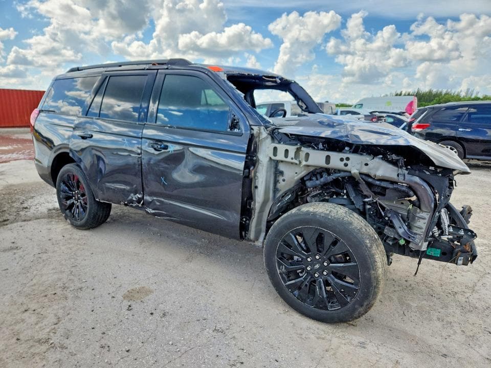 2025 FORD EXPEDITION PLATINUM 4