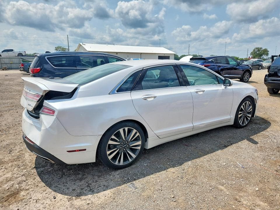 2017 LINCOLN MKZ SELECT 3