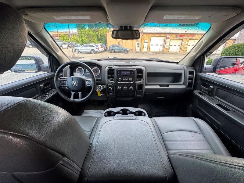 2018 RAM 1500 ST 7