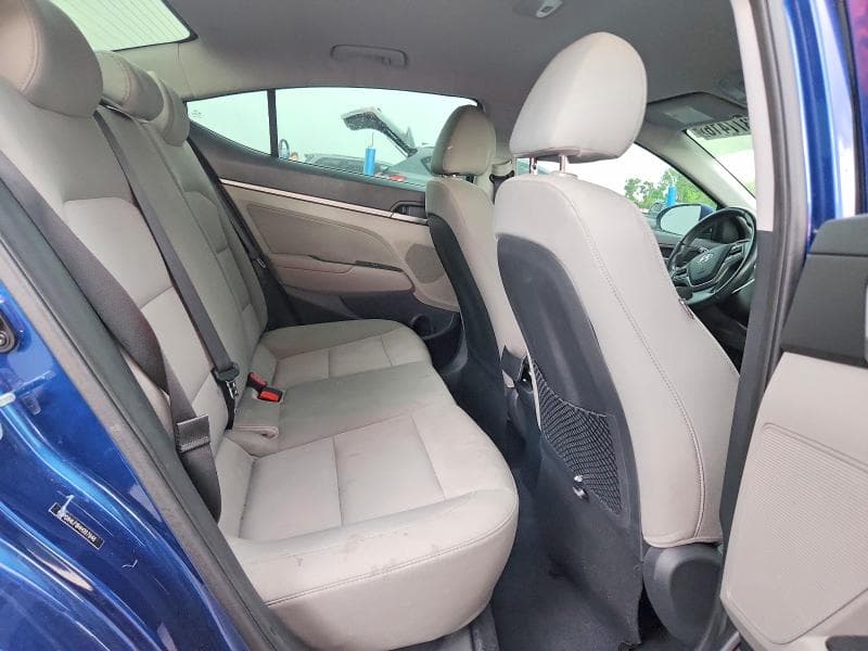 2017 HYUNDAI ELANTRA SE 10