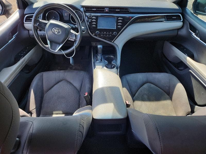 2018 TOYOTA CAMRY LE 8