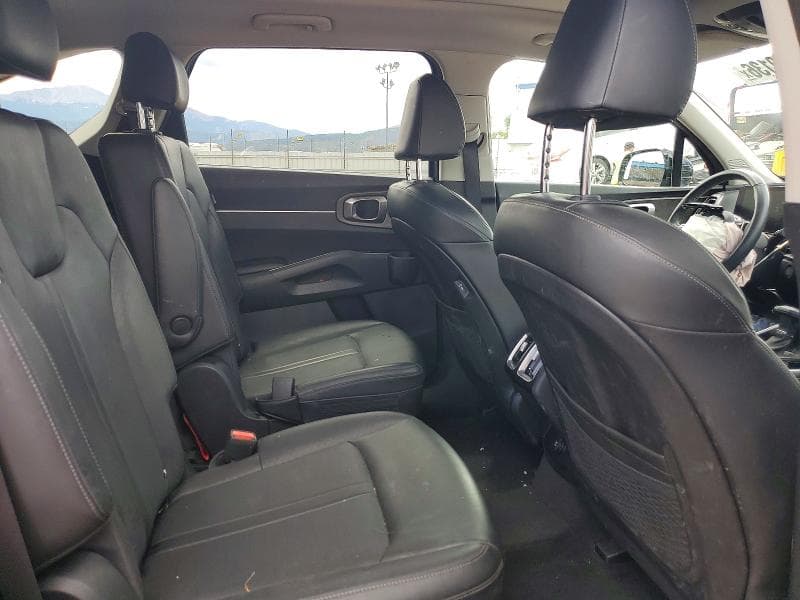 2024 KIA SORENTO X-LINE EX 11