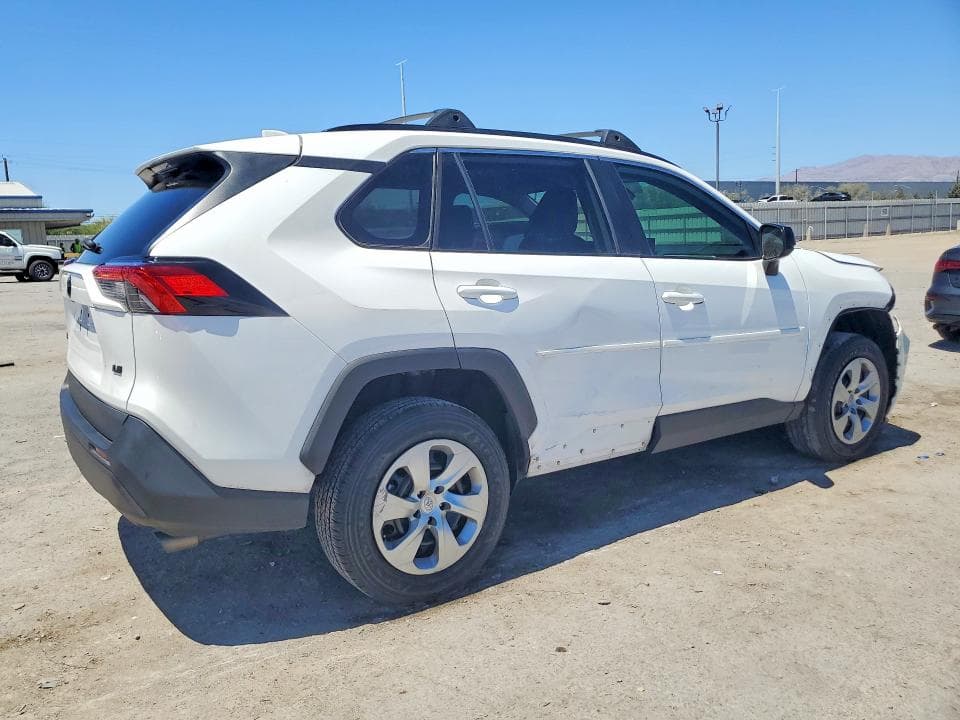 2020 TOYOTA RAV4 LE 3