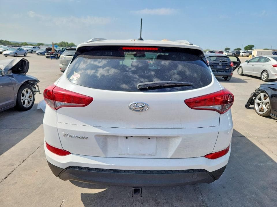 2017 HYUNDAI TUCSON 6