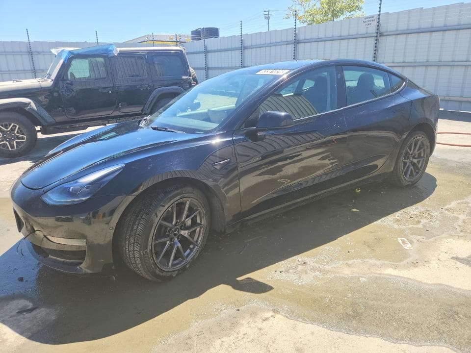 2022 TESLA MODEL 3 - 1