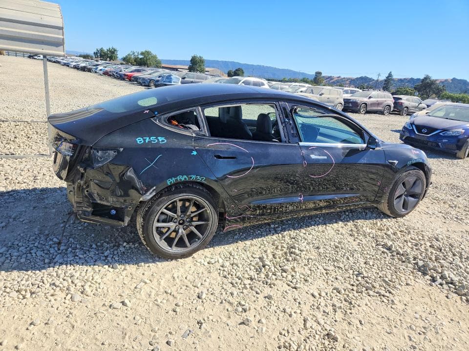 2018 TESLA MODEL 3 3