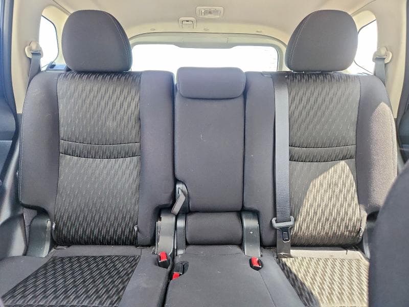2019 NISSAN ROGUE SV 10