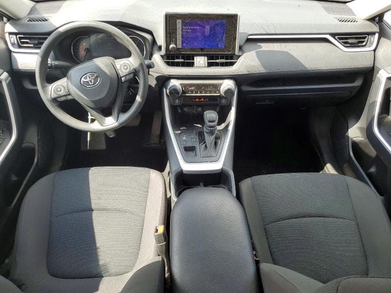 2025 TOYOTA RAV4 LE 8