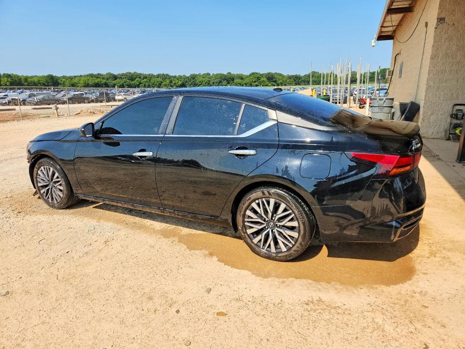 2025 NISSAN ALTIMA SV 2