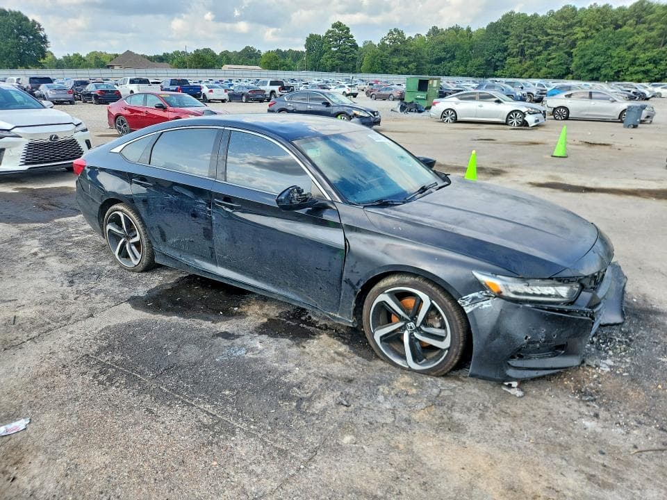 2018 HONDA ACCORD SPORT 4