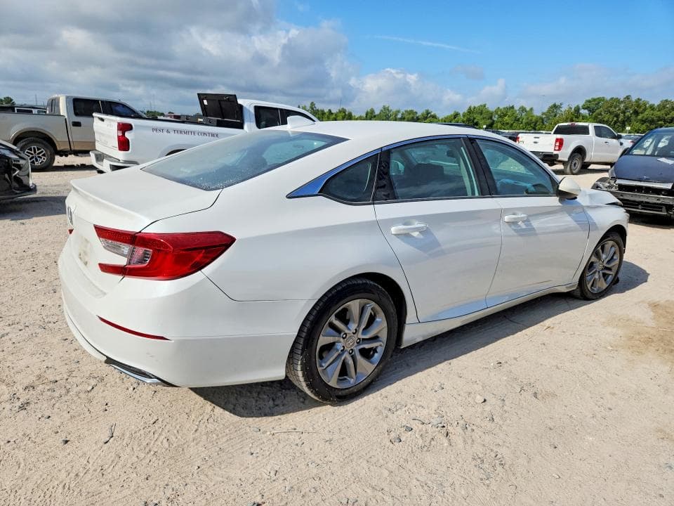 2020 HONDA ACCORD LX 3