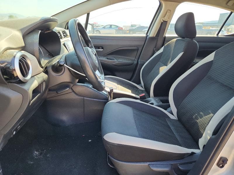 2020 NISSAN VERSA SV 7
