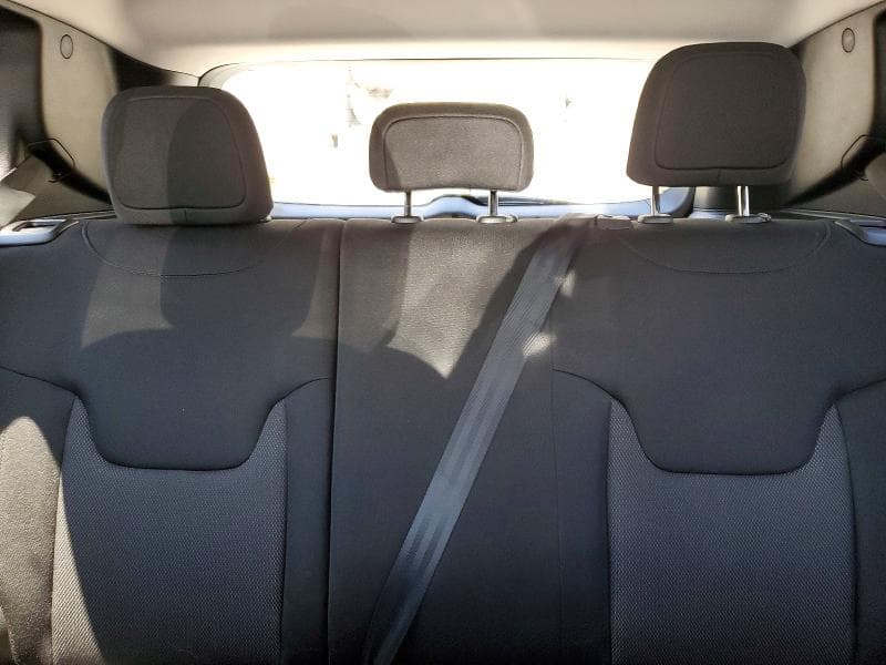 2019 JEEP RENEGADE SPORT 10