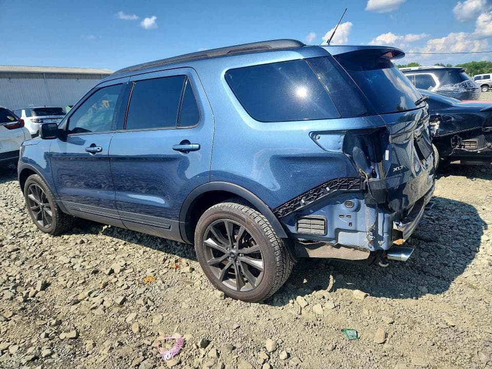 2018 FORD EXPLORER XLT 2
