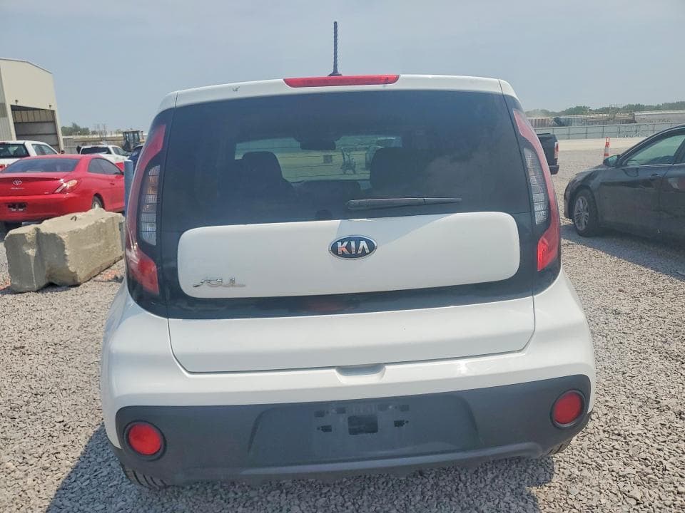 2017 KIA SOUL BASE 6