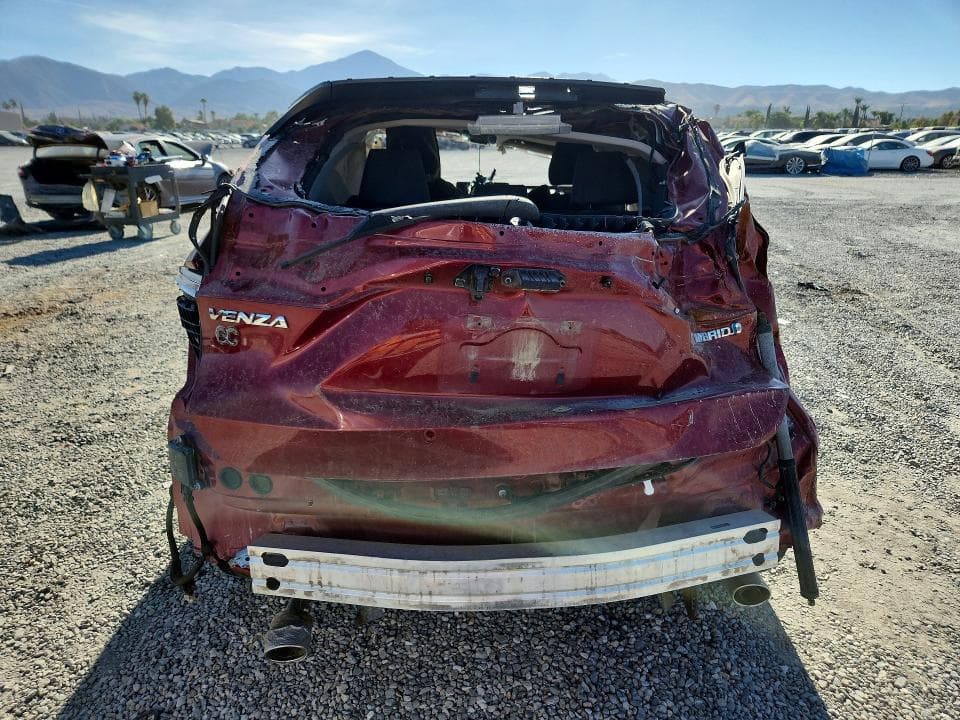 2021 TOYOTA VENZA LE 6