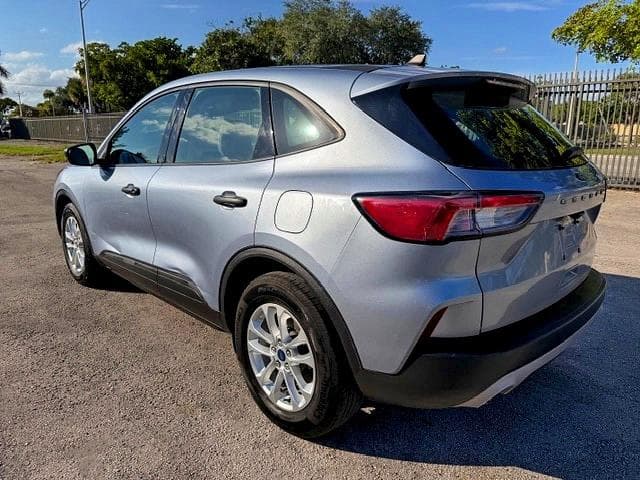 2022 FORD ESCAPE S 2