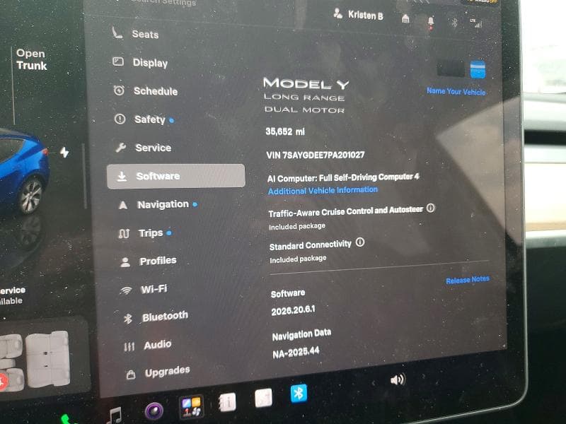 2023 TESLA MODEL Y 9