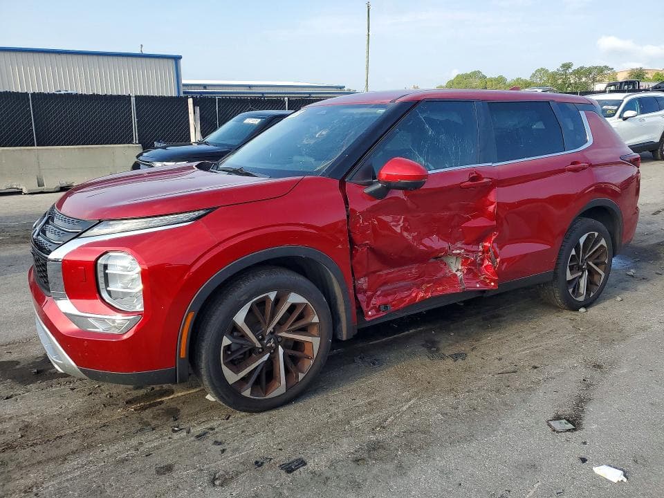 2022 MITSUBISHI OUTLANDER SE - 1