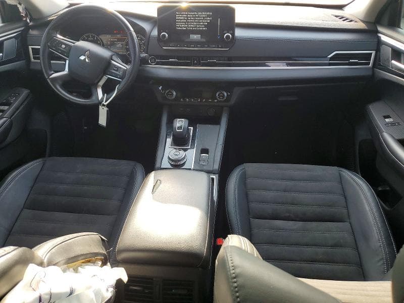 2022 MITSUBISHI OUTLANDER SE 8